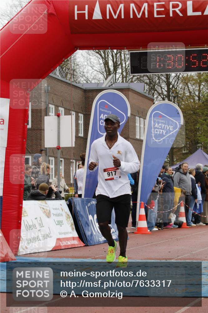 13.04.2025 - Hammer Lauf A. Gomolzig http://msf.ph/oto/7633317 13.04.2025 12:30:50 Ziel 9, 414, 917 meine-sportfotos.de
