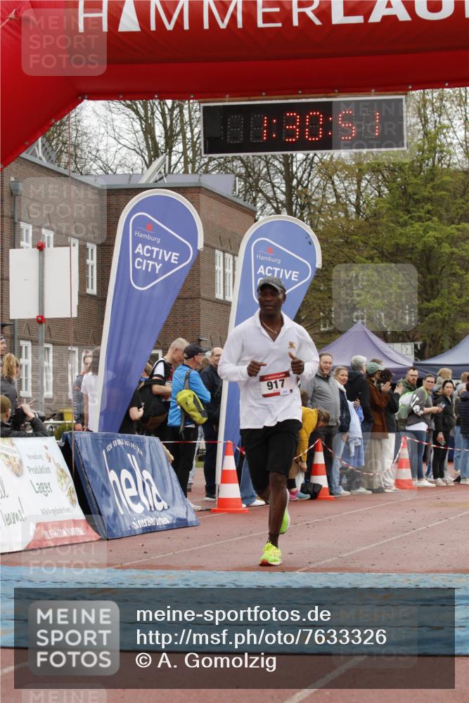 13.04.2025 - Hammer Lauf A. Gomolzig http://msf.ph/oto/7633326 13.04.2025 12:30:49 Ziel 9, 414, 917 meine-sportfotos.de
