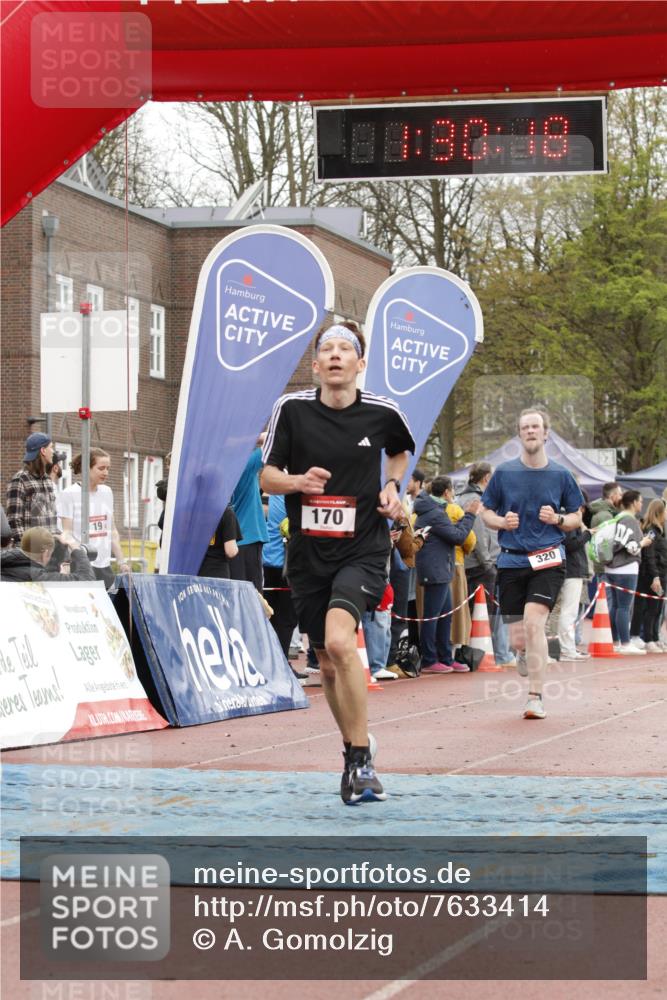 13.04.2025 - Hammer Lauf A. Gomolzig http://msf.ph/oto/7633414 13.04.2025 12:30:16 Ziel 15, 170, 320, 897 meine-sportfotos.de