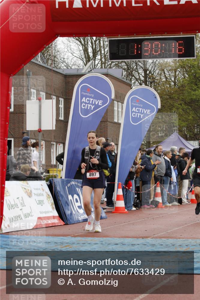 13.04.2025 - Hammer Lauf A. Gomolzig http://msf.ph/oto/7633429 13.04.2025 12:30:15 Ziel 15, 170, 320, 897 meine-sportfotos.de