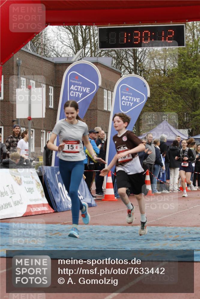 13.04.2025 - Hammer Lauf A. Gomolzig http://msf.ph/oto/7633442 13.04.2025 12:30:11 Ziel 15, 170, 191, 897 meine-sportfotos.de