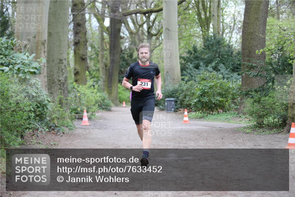 13.04.2025 - Hammer Lauf Jannik Wohlers http://msf.ph/oto/7633452 13.04.2025 12:52:27 Laufen 231 meine-sportfotos.de