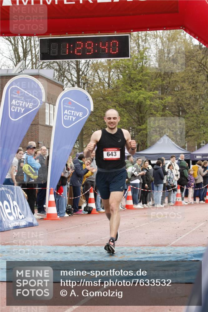 13.04.2025 - Hammer Lauf A. Gomolzig http://msf.ph/oto/7633532 13.04.2025 12:29:38 Ziel 628, 643 meine-sportfotos.de