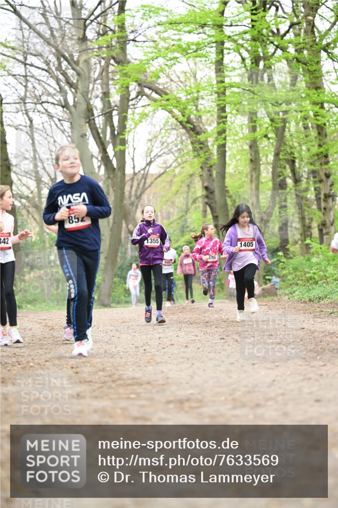 13.04.2025 - Hammer Lauf Dr. Thomas Lammeyer http://msf.ph/oto/7633569 13.04.2025 09:25:42 Laufen 342, 852, 355, 680, 1405 meine-sportfotos.de