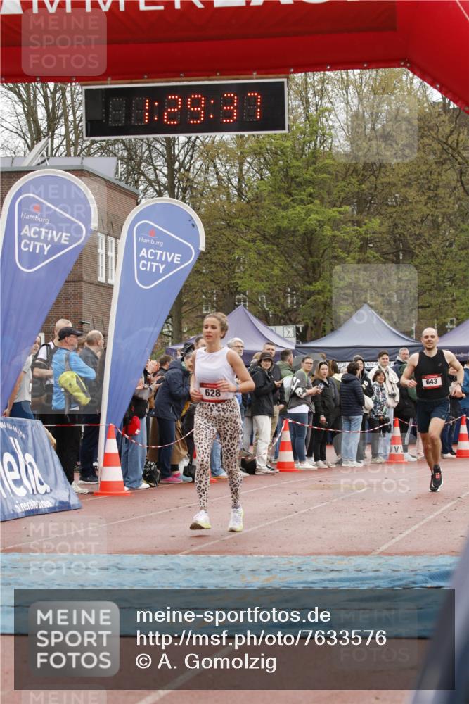 13.04.2025 - Hammer Lauf A. Gomolzig http://msf.ph/oto/7633576 13.04.2025 12:29:35 Ziel 628, 643 meine-sportfotos.de