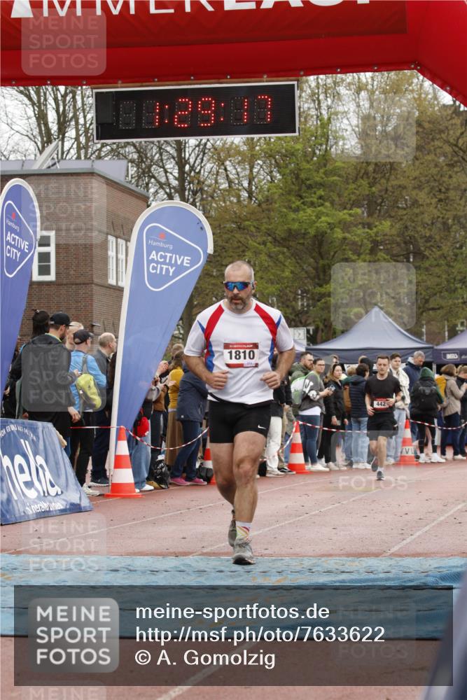 13.04.2025 - Hammer Lauf A. Gomolzig http://msf.ph/oto/7633622 13.04.2025 12:29:15 Ziel 442, 633, 738, 1810 meine-sportfotos.de