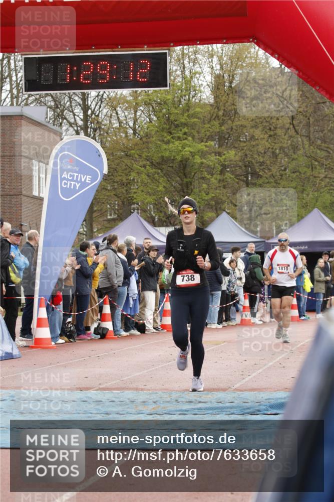 13.04.2025 - Hammer Lauf A. Gomolzig http://msf.ph/oto/7633658 13.04.2025 12:29:11 Ziel 21, 738, 1810 meine-sportfotos.de
