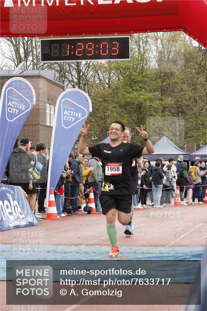 13.04.2025 - Hammer Lauf A. Gomolzig http://msf.ph/oto/7633717 13.04.2025 12:29:02 Ziel 21, 444, 1051, 1930, 1958 meine-sportfotos.de