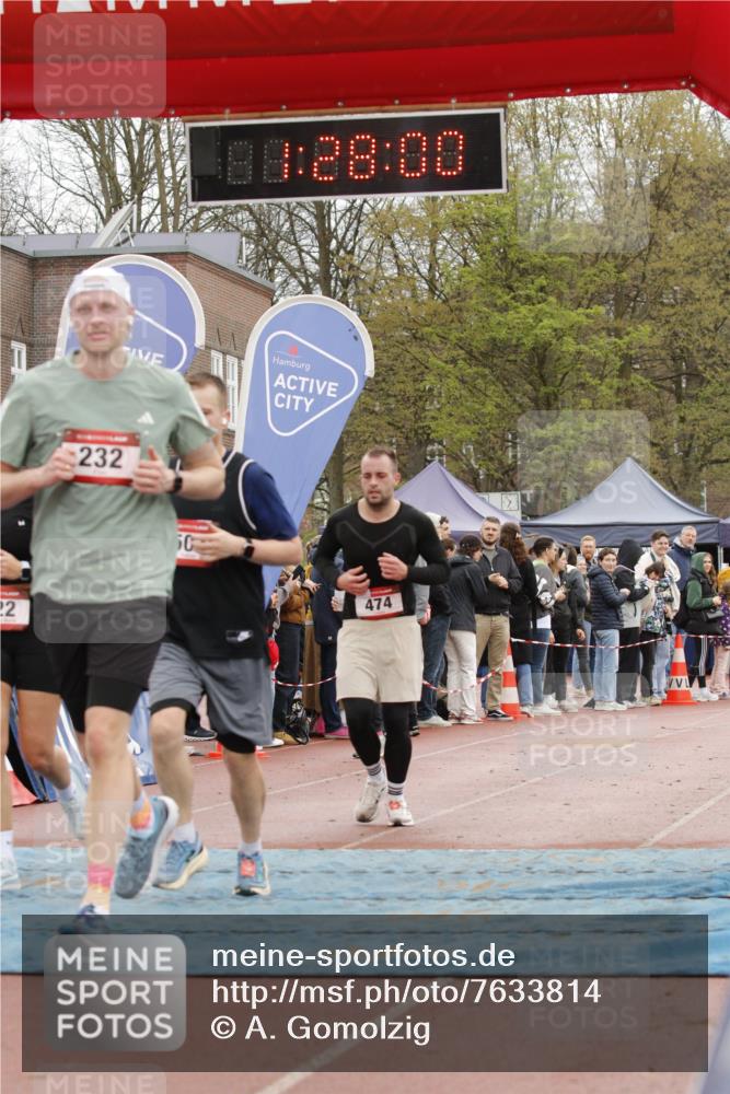 13.04.2025 - Hammer Lauf A. Gomolzig http://msf.ph/oto/7633814 13.04.2025 12:27:58 Ziel 232, 322, 474, 502, 548, 1776, 1896, 1948 meine-sportfotos.de