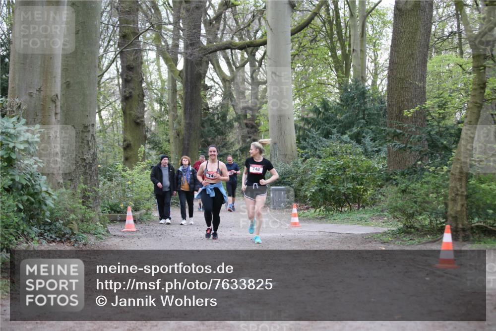 13.04.2025 - Hammer Lauf Jannik Wohlers http://msf.ph/oto/7633825 13.04.2025 10:20:44 Laufen 745, 748 meine-sportfotos.de