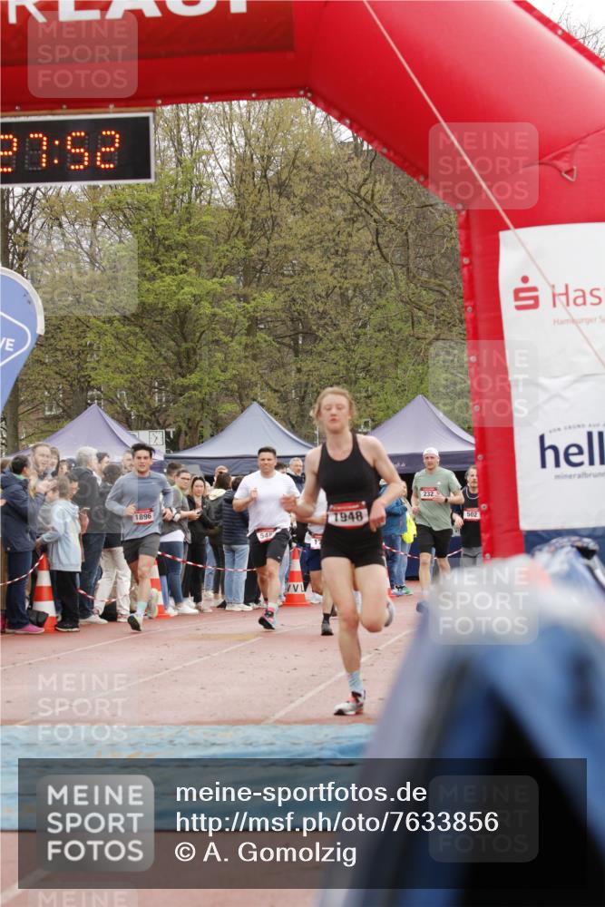 13.04.2025 - Hammer Lauf A. Gomolzig http://msf.ph/oto/7633856 13.04.2025 12:27:51 Ziel 432, 548, 1776, 1896, 1948 meine-sportfotos.de