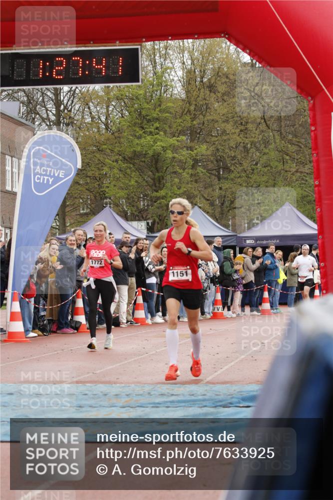 13.04.2025 - Hammer Lauf A. Gomolzig http://msf.ph/oto/7633925 13.04.2025 12:27:39 Ziel 609, 945, 1151, 1772 meine-sportfotos.de