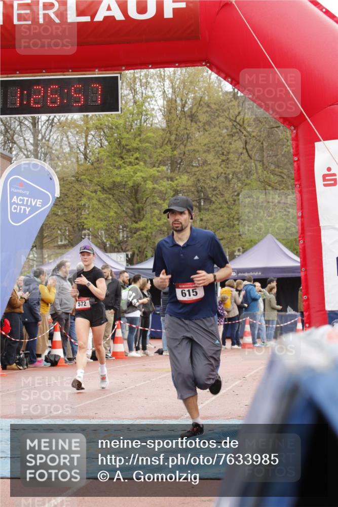 13.04.2025 - Hammer Lauf A. Gomolzig http://msf.ph/oto/7633985 13.04.2025 12:26:55 Ziel 572, 615 meine-sportfotos.de