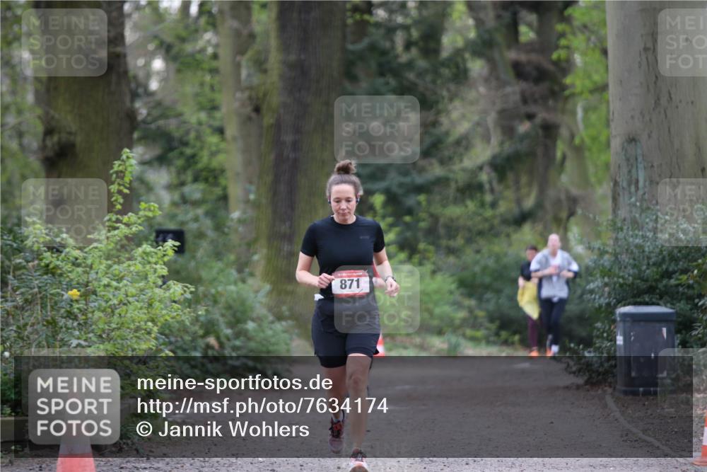 13.04.2025 - Hammer Lauf Jannik Wohlers http://msf.ph/oto/7634174 13.04.2025 10:18:42 Laufen 871 meine-sportfotos.de