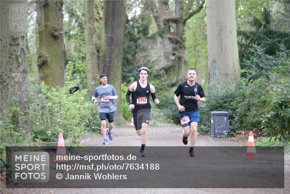 13.04.2025 - Hammer Lauf Jannik Wohlers http://msf.ph/oto/7634188 13.04.2025 12:33:08 Laufen 566, 1774, 1960 meine-sportfotos.de