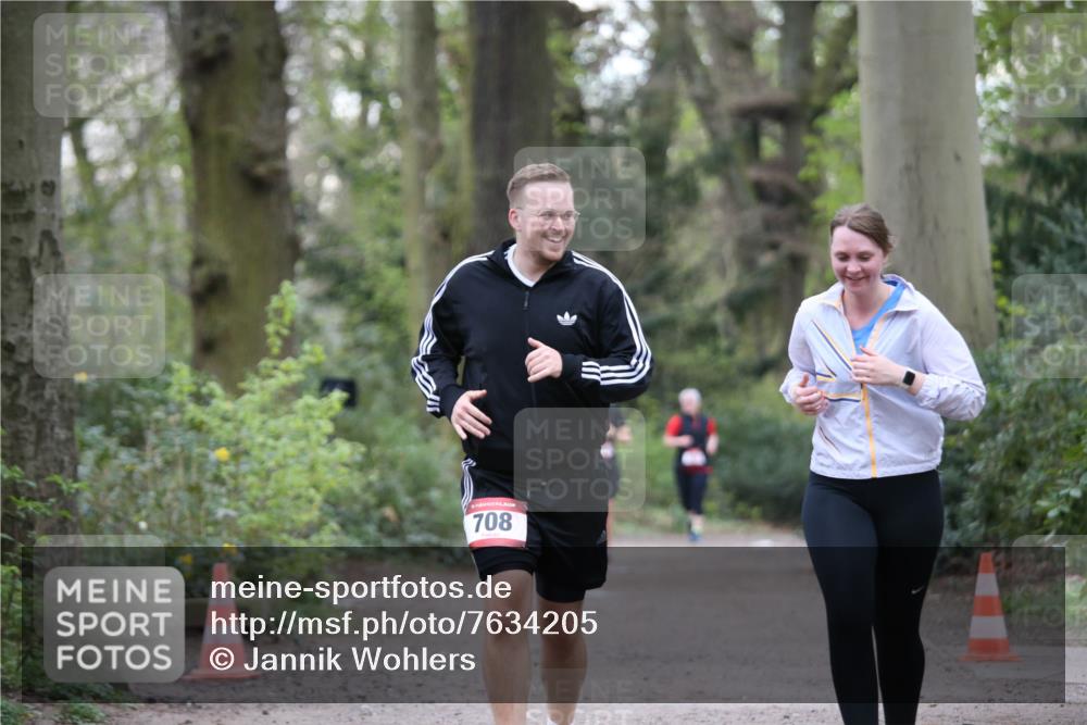 13.04.2025 - Hammer Lauf Jannik Wohlers http://msf.ph/oto/7634205 13.04.2025 10:18:35 Laufen 708 meine-sportfotos.de