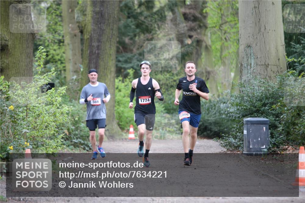 13.04.2025 - Hammer Lauf Jannik Wohlers http://msf.ph/oto/7634221 13.04.2025 12:33:07 Laufen 566, 1774, 1960 meine-sportfotos.de