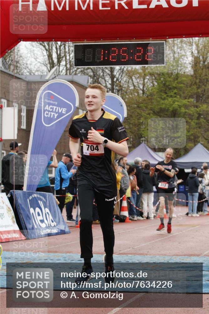 13.04.2025 - Hammer Lauf A. Gomolzig http://msf.ph/oto/7634226 13.04.2025 12:25:21 Ziel 313, 693, 704, 1049 meine-sportfotos.de