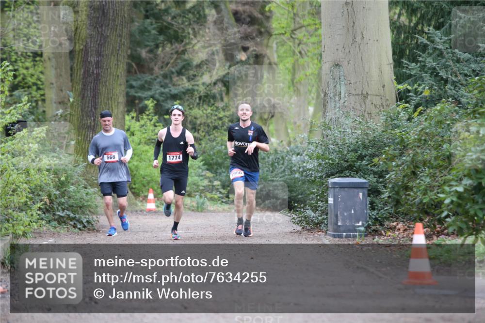 13.04.2025 - Hammer Lauf Jannik Wohlers http://msf.ph/oto/7634255 13.04.2025 12:33:05 Laufen 566, 1774, 1960 meine-sportfotos.de