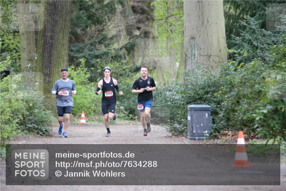 13.04.2025 - Hammer Lauf Jannik Wohlers http://msf.ph/oto/7634288 13.04.2025 12:33:04 Laufen 566, 1774, 1960 meine-sportfotos.de