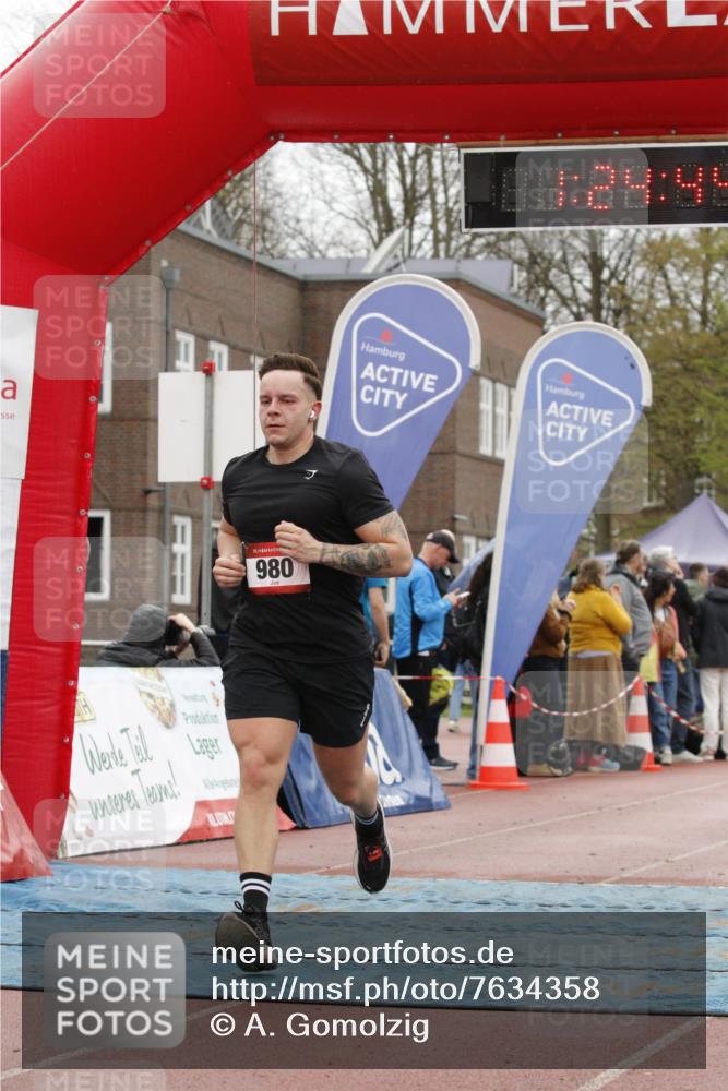 13.04.2025 - Hammer Lauf A. Gomolzig http://msf.ph/oto/7634358 13.04.2025 12:24:42 Ziel 980 meine-sportfotos.de