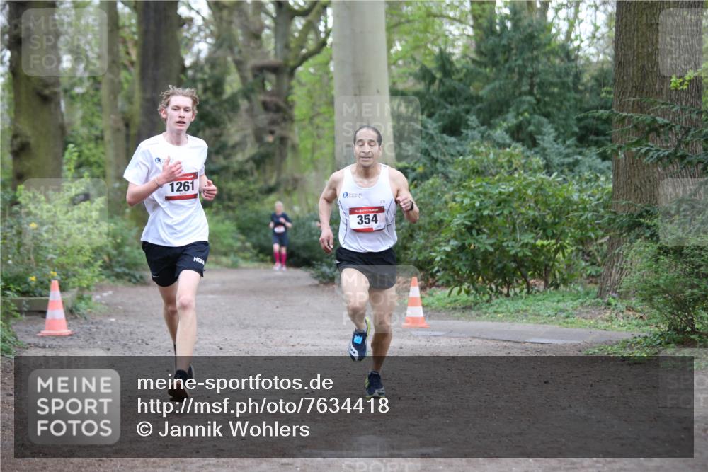13.04.2025 - Hammer Lauf Jannik Wohlers http://msf.ph/oto/7634418 13.04.2025 12:32:28 Laufen 1261, 354 meine-sportfotos.de