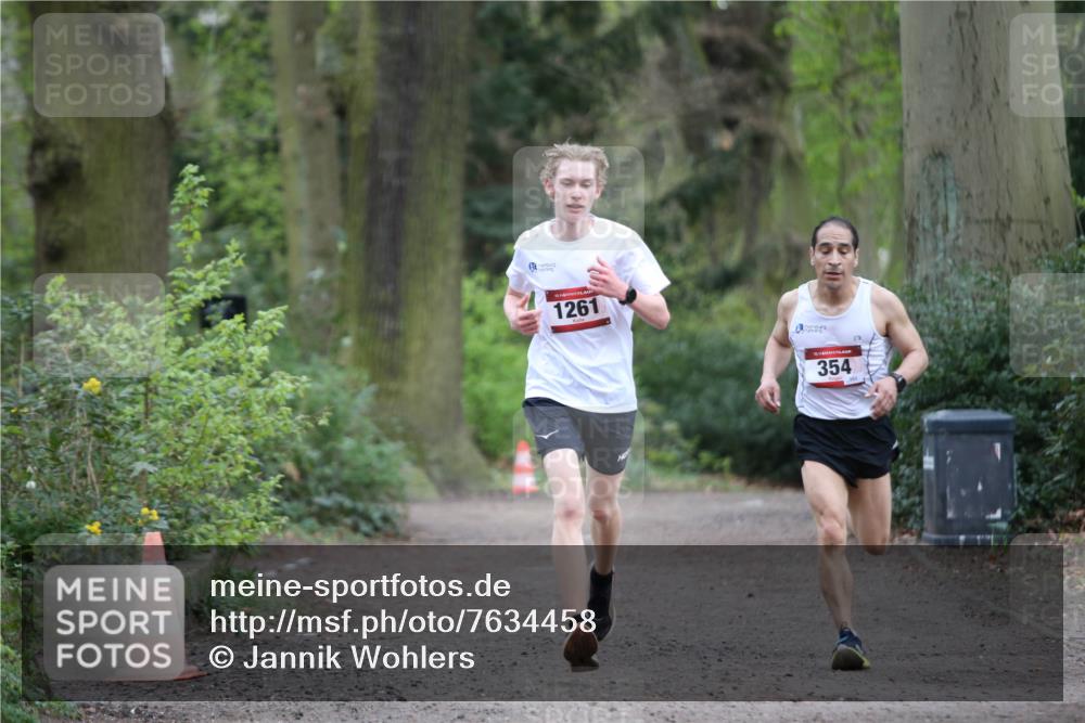 13.04.2025 - Hammer Lauf Jannik Wohlers http://msf.ph/oto/7634458 13.04.2025 12:32:26 Laufen 15, 1261, 15, 354 meine-sportfotos.de