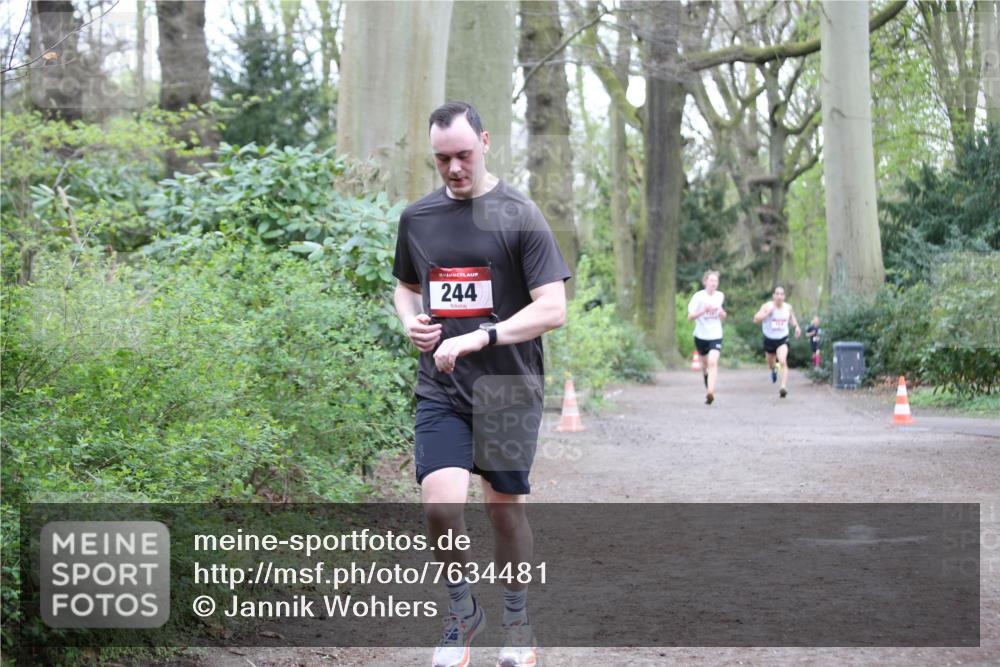 13.04.2025 - Hammer Lauf Jannik Wohlers http://msf.ph/oto/7634481 13.04.2025 12:32:24 Laufen 15, 244 meine-sportfotos.de