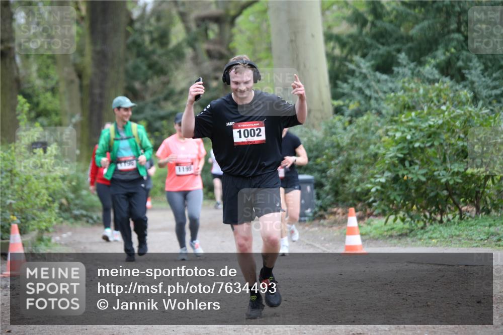13.04.2025 - Hammer Lauf Jannik Wohlers http://msf.ph/oto/7634493 13.04.2025 12:50:52 Laufen 1195, 15, 1002 meine-sportfotos.de