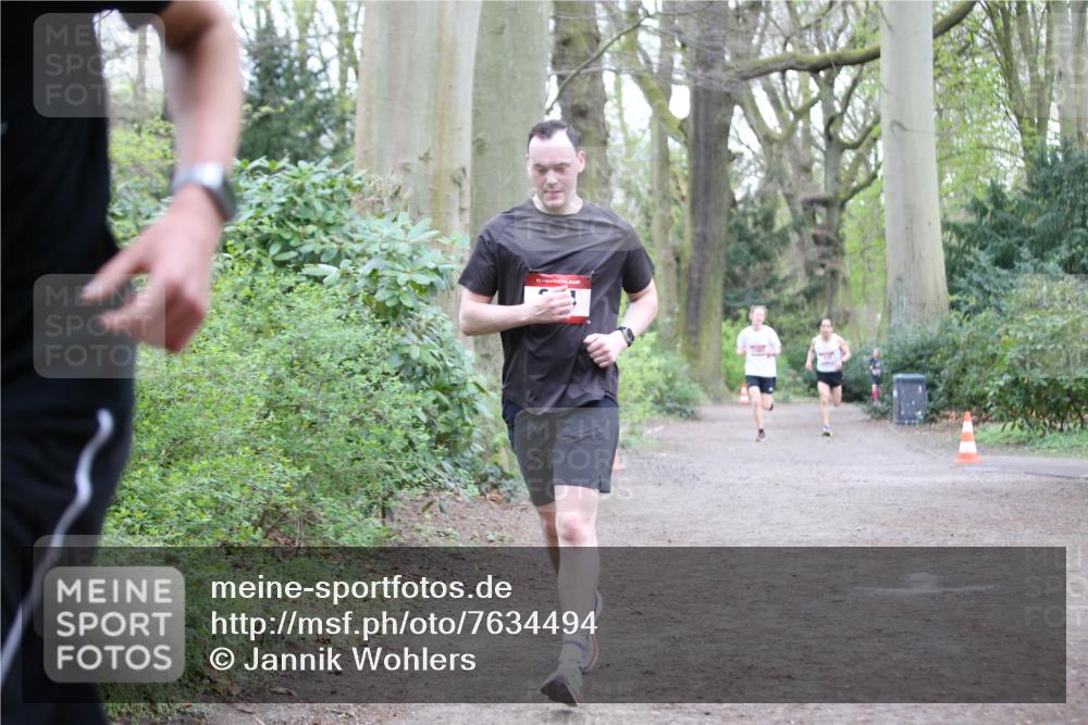 13.04.2025 - Hammer Lauf Jannik Wohlers http://msf.ph/oto/7634494 13.04.2025 12:32:24 Laufen 15 meine-sportfotos.de
