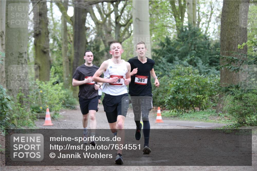 13.04.2025 - Hammer Lauf Jannik Wohlers http://msf.ph/oto/7634551 13.04.2025 12:32:22 Laufen 381 meine-sportfotos.de