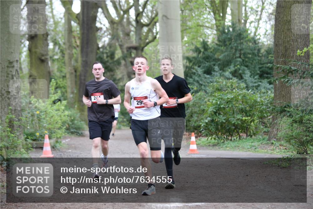 13.04.2025 - Hammer Lauf Jannik Wohlers http://msf.ph/oto/7634555 13.04.2025 12:32:21 Laufen 2, 29 meine-sportfotos.de