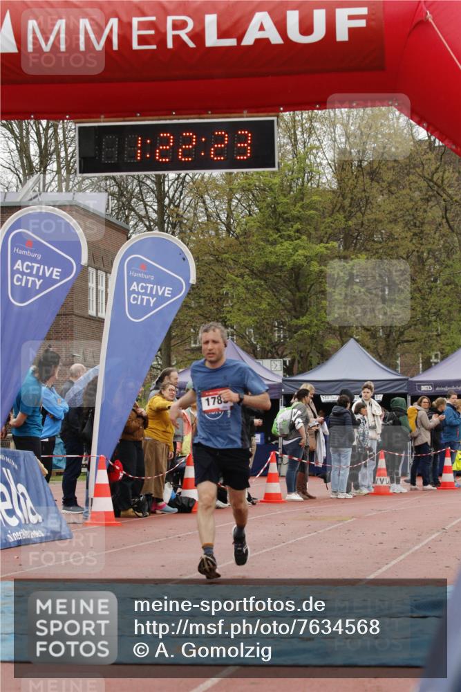13.04.2025 - Hammer Lauf A. Gomolzig http://msf.ph/oto/7634568 13.04.2025 12:22:21 Ziel 227, 1783 meine-sportfotos.de