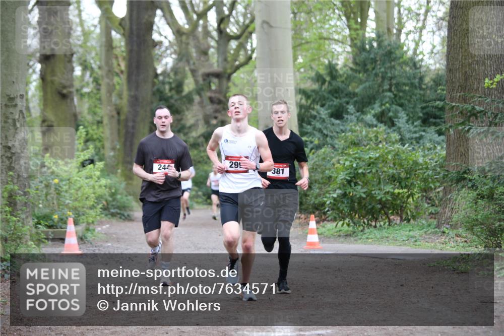 13.04.2025 - Hammer Lauf Jannik Wohlers http://msf.ph/oto/7634571 13.04.2025 12:32:21 Laufen 244, 299, 381 meine-sportfotos.de