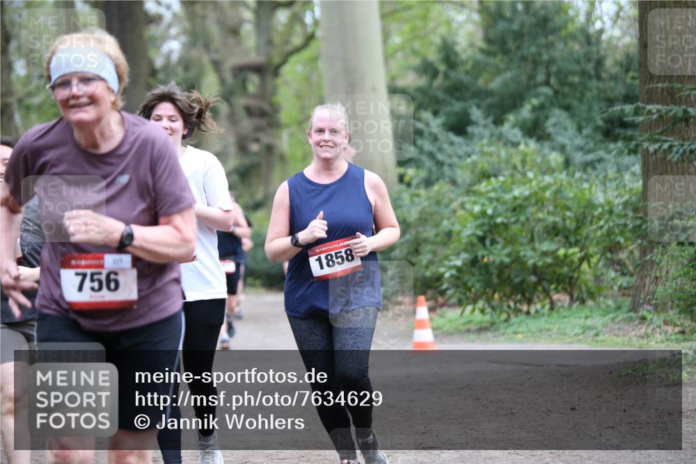 13.04.2025 - Hammer Lauf Jannik Wohlers http://msf.ph/oto/7634629 13.04.2025 12:50:46 Laufen 756, 15, 1858 meine-sportfotos.de