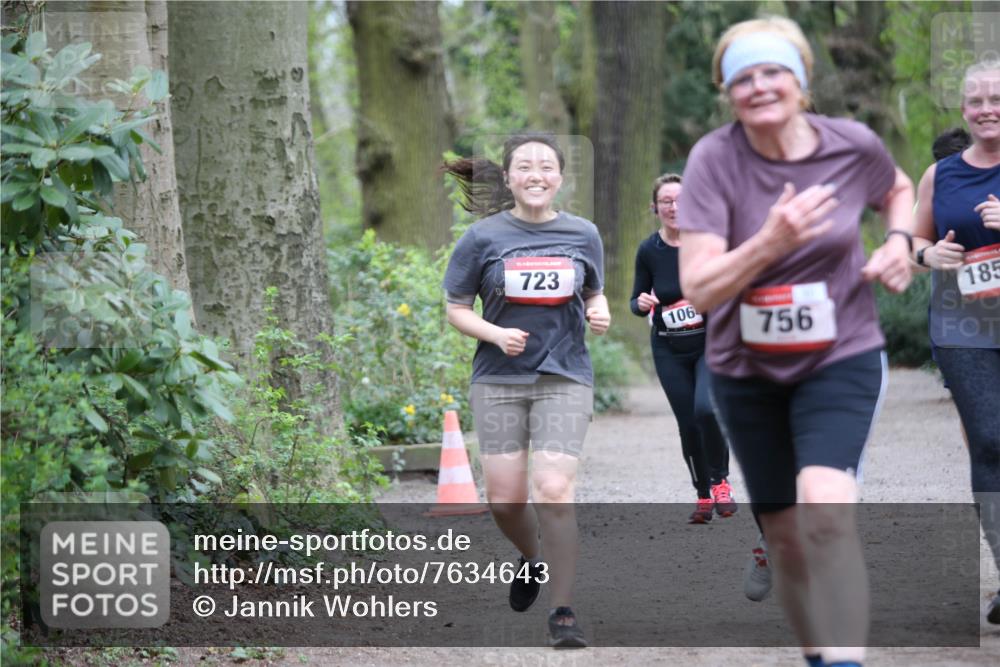 13.04.2025 - Hammer Lauf Jannik Wohlers http://msf.ph/oto/7634643 13.04.2025 12:50:44 Laufen 15, 723, 106, 756, 185 meine-sportfotos.de