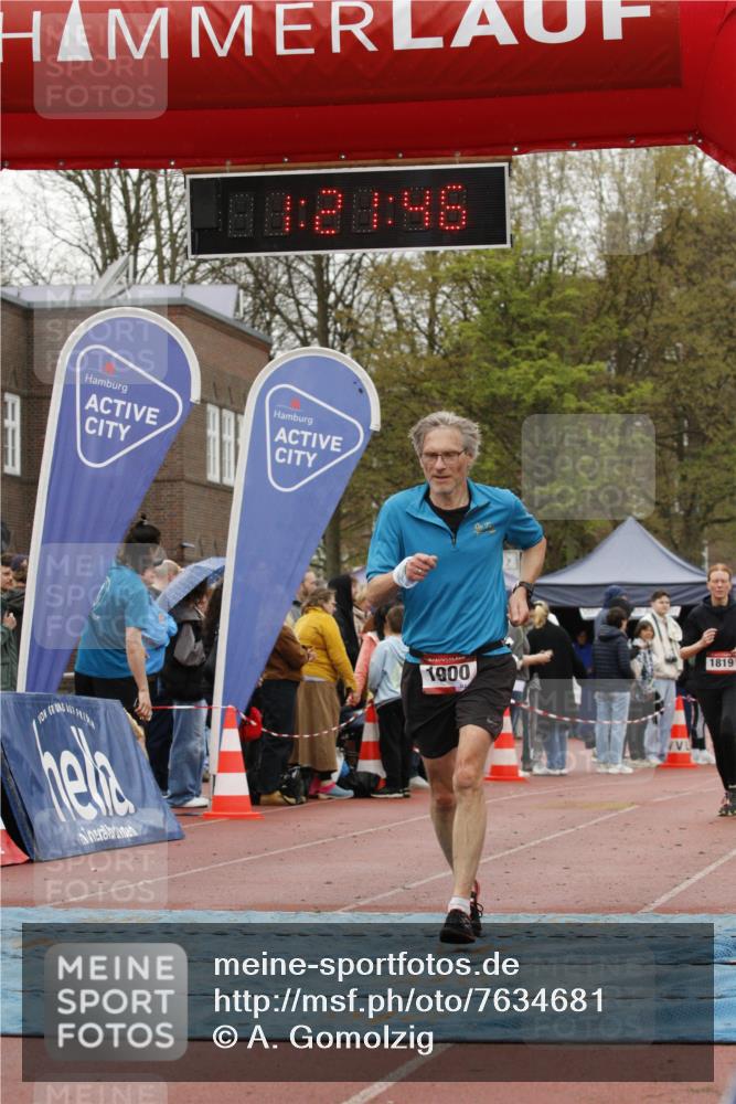 13.04.2025 - Hammer Lauf A. Gomolzig http://msf.ph/oto/7634681 13.04.2025 12:21:44 Ziel 950, 1819, 1900 meine-sportfotos.de