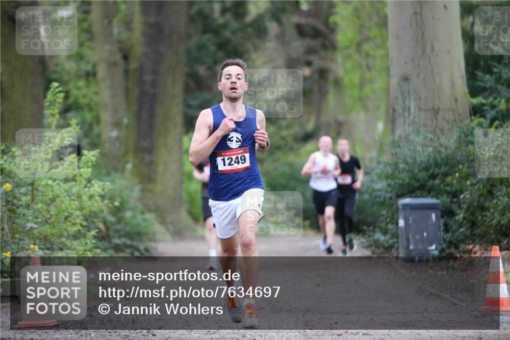 13.04.2025 - Hammer Lauf Jannik Wohlers http://msf.ph/oto/7634697 13.04.2025 12:32:14 Laufen 15, 1249 meine-sportfotos.de