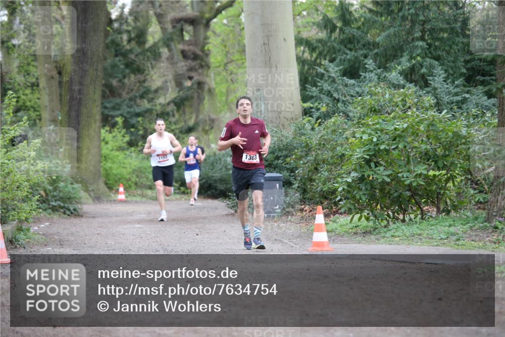 13.04.2025 - Hammer Lauf Jannik Wohlers http://msf.ph/oto/7634754 13.04.2025 12:32:07 Laufen 1153, 1303 meine-sportfotos.de