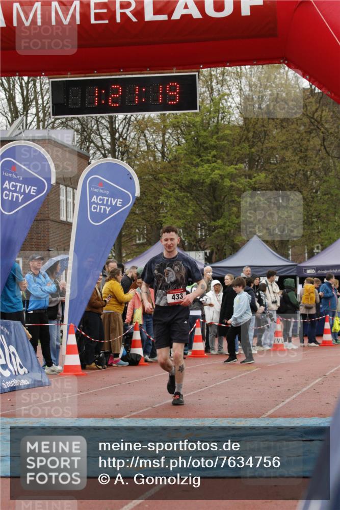 13.04.2025 - Hammer Lauf A. Gomolzig http://msf.ph/oto/7634756 13.04.2025 12:21:17 Ziel 433 meine-sportfotos.de