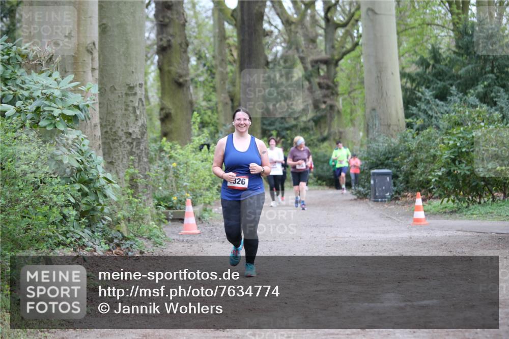 13.04.2025 - Hammer Lauf Jannik Wohlers http://msf.ph/oto/7634774 13.04.2025 12:50:35 Laufen 326 meine-sportfotos.de