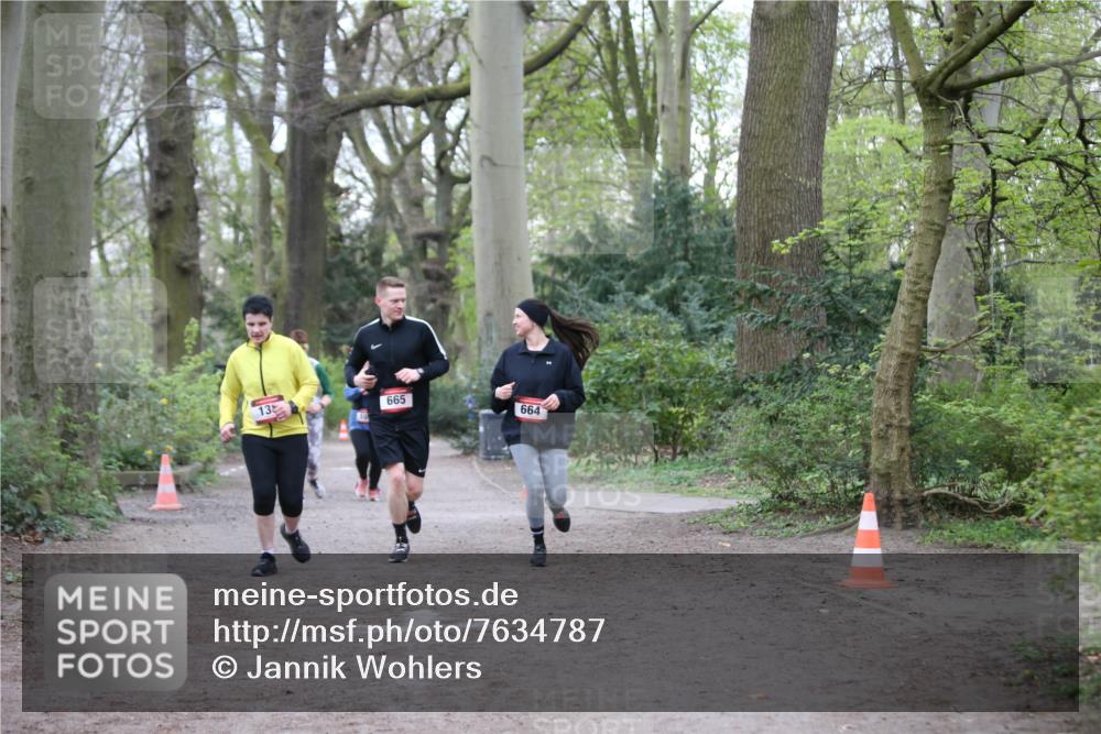 13.04.2025 - Hammer Lauf Jannik Wohlers http://msf.ph/oto/7634787 13.04.2025 10:16:59 Laufen 13, 665, 664 meine-sportfotos.de