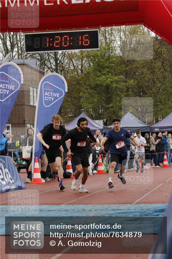 13.04.2025 - Hammer Lauf A. Gomolzig http://msf.ph/oto/7634879 13.04.2025 12:20:15 Ziel 2, 17, 1174 meine-sportfotos.de