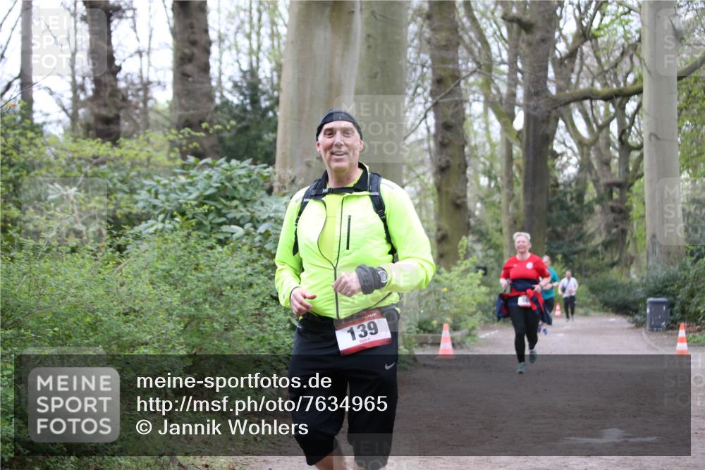 13.04.2025 - Hammer Lauf Jannik Wohlers http://msf.ph/oto/7634965 13.04.2025 10:16:33 Laufen 15, 139 meine-sportfotos.de