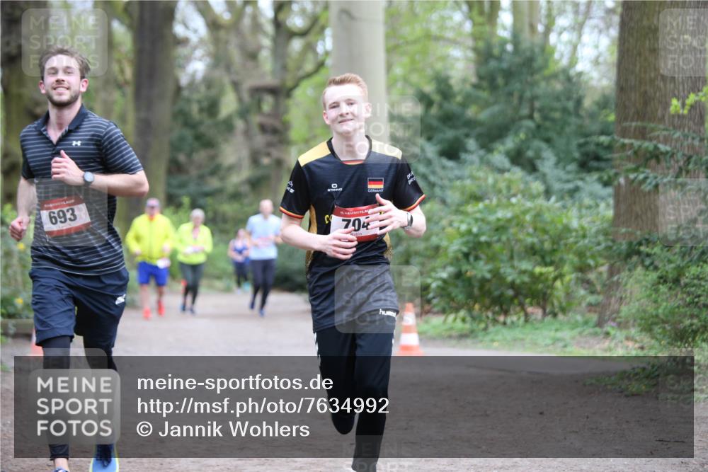13.04.2025 - Hammer Lauf Jannik Wohlers http://msf.ph/oto/7634992 13.04.2025 12:50:16 Laufen 693, 15, 704 meine-sportfotos.de