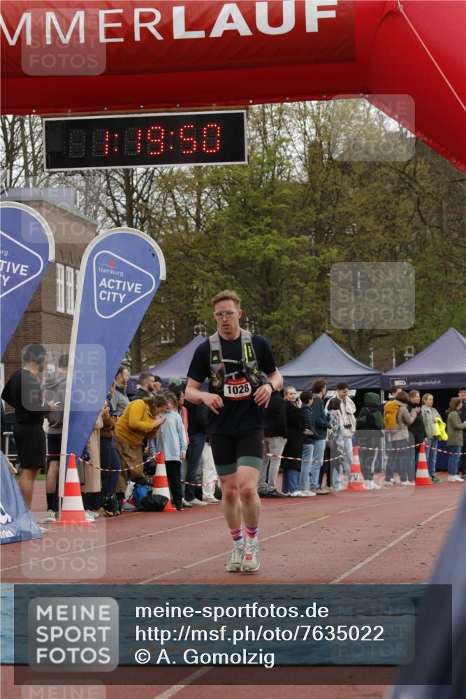 13.04.2025 - Hammer Lauf A. Gomolzig http://msf.ph/oto/7635022 13.04.2025 12:19:48 Ziel 1028 meine-sportfotos.de
