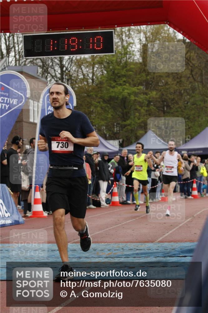 13.04.2025 - Hammer Lauf A. Gomolzig http://msf.ph/oto/7635080 13.04.2025 12:19:08 Ziel 14, 334, 614, 730 meine-sportfotos.de