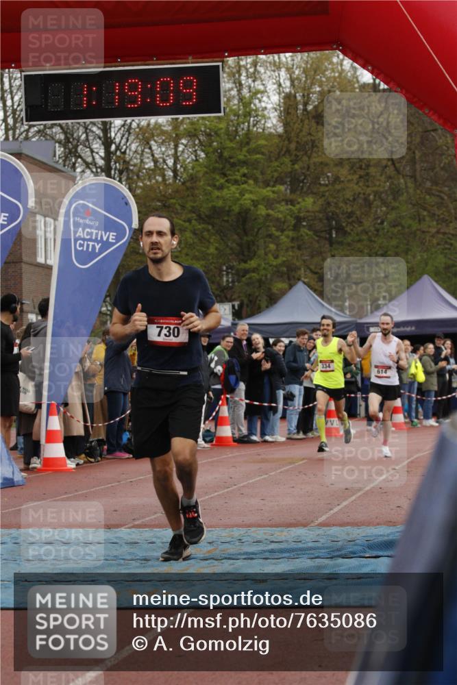 13.04.2025 - Hammer Lauf A. Gomolzig http://msf.ph/oto/7635086 13.04.2025 12:19:07 Ziel 14, 334, 614, 730 meine-sportfotos.de