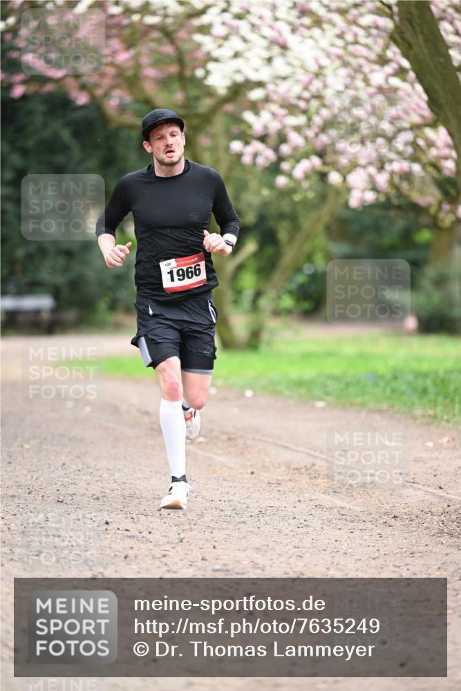 13.04.2025 - Hammer Lauf Dr. Thomas Lammeyer http://msf.ph/oto/7635249 13.04.2025 10:04:17 Laufen 120, 1966 meine-sportfotos.de