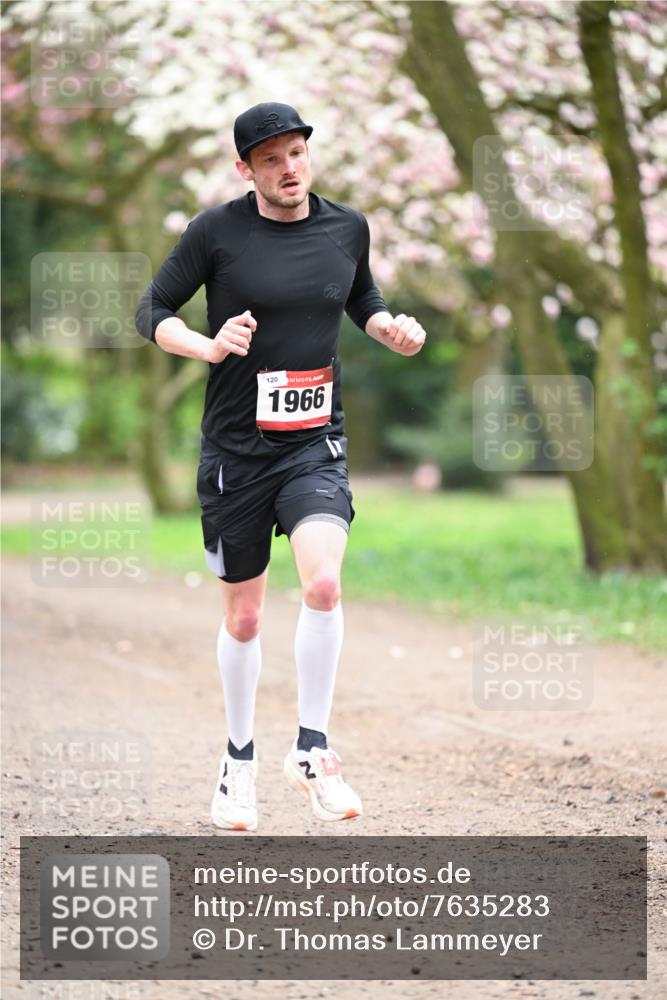 13.04.2025 - Hammer Lauf Dr. Thomas Lammeyer http://msf.ph/oto/7635283 13.04.2025 10:04:17 Laufen 120, 1966 meine-sportfotos.de